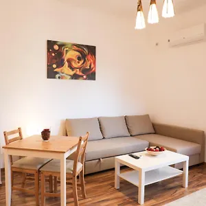 Apartment Ultracentral With Balcony - Old Town, Bucharest